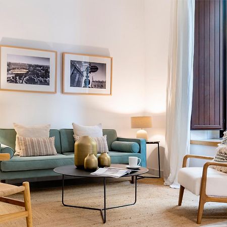 Unika Homes Puerta De La Maestranza Seville Ngoại thất bức ảnh