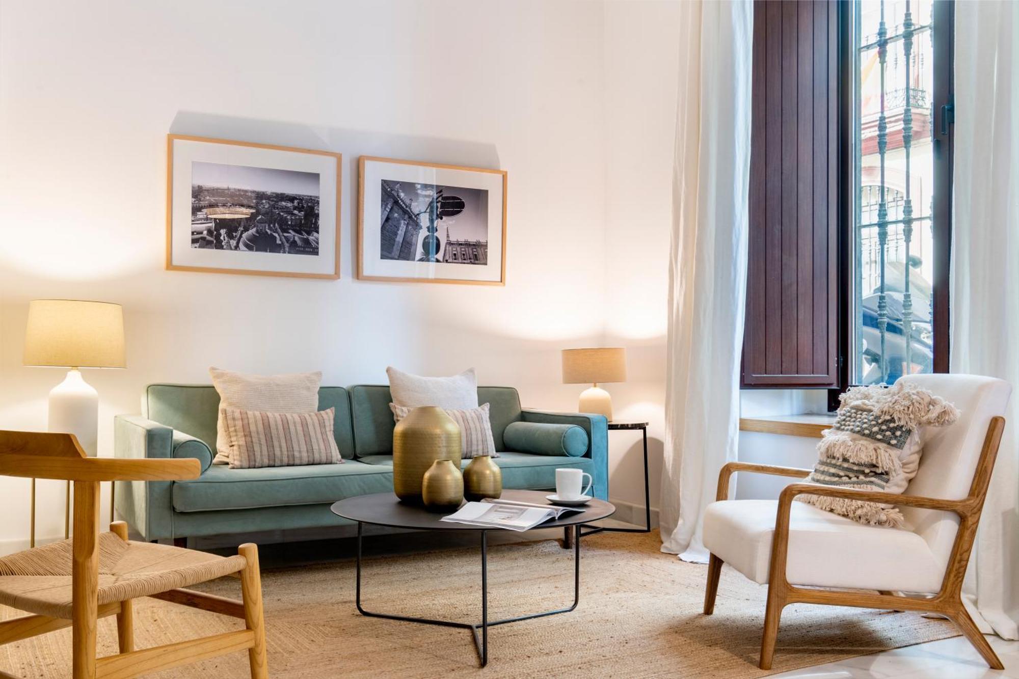 Unika Homes Puerta De La Maestranza Seville Ngoại thất bức ảnh
