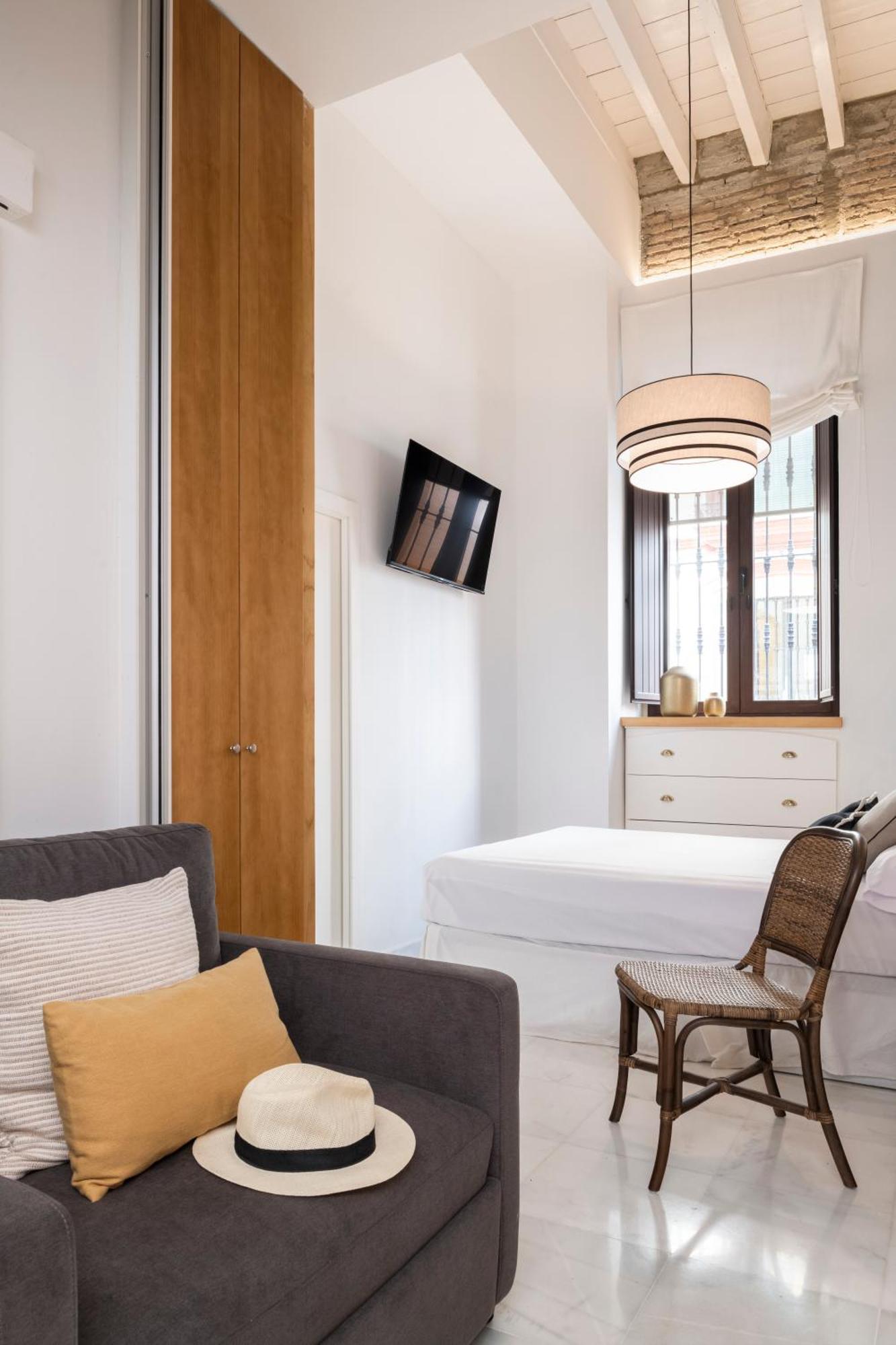 Unika Homes Puerta De La Maestranza Seville Ngoại thất bức ảnh